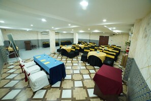 Banquet hall - Hotel V Platina  (Bhubaneshwar)