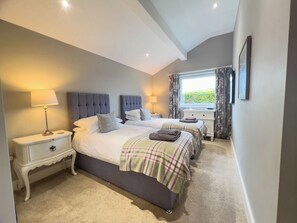Room - 4 bedroom accommodation in Ullswater (Ullswater)