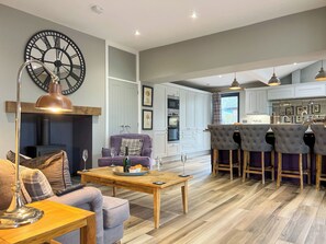 Interior - 4 bedroom accommodation in Ullswater (Ullswater)