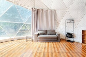 Living area - Glamping Dome Potrero Nº 4: Space, Nature and Comfort with Private Pool (Potrero)