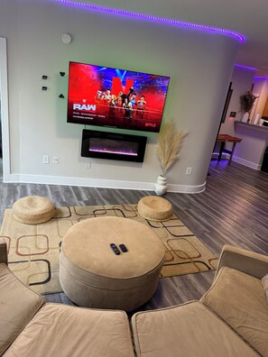 TV, fireplace