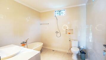 1 Bedroom Villa | Banheiro