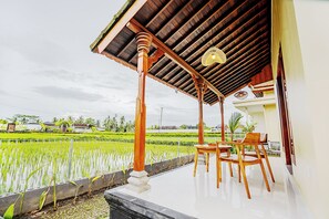 Terrace/patio - Puri Prana Villa (Ubud)