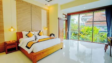 Suite with Garden View