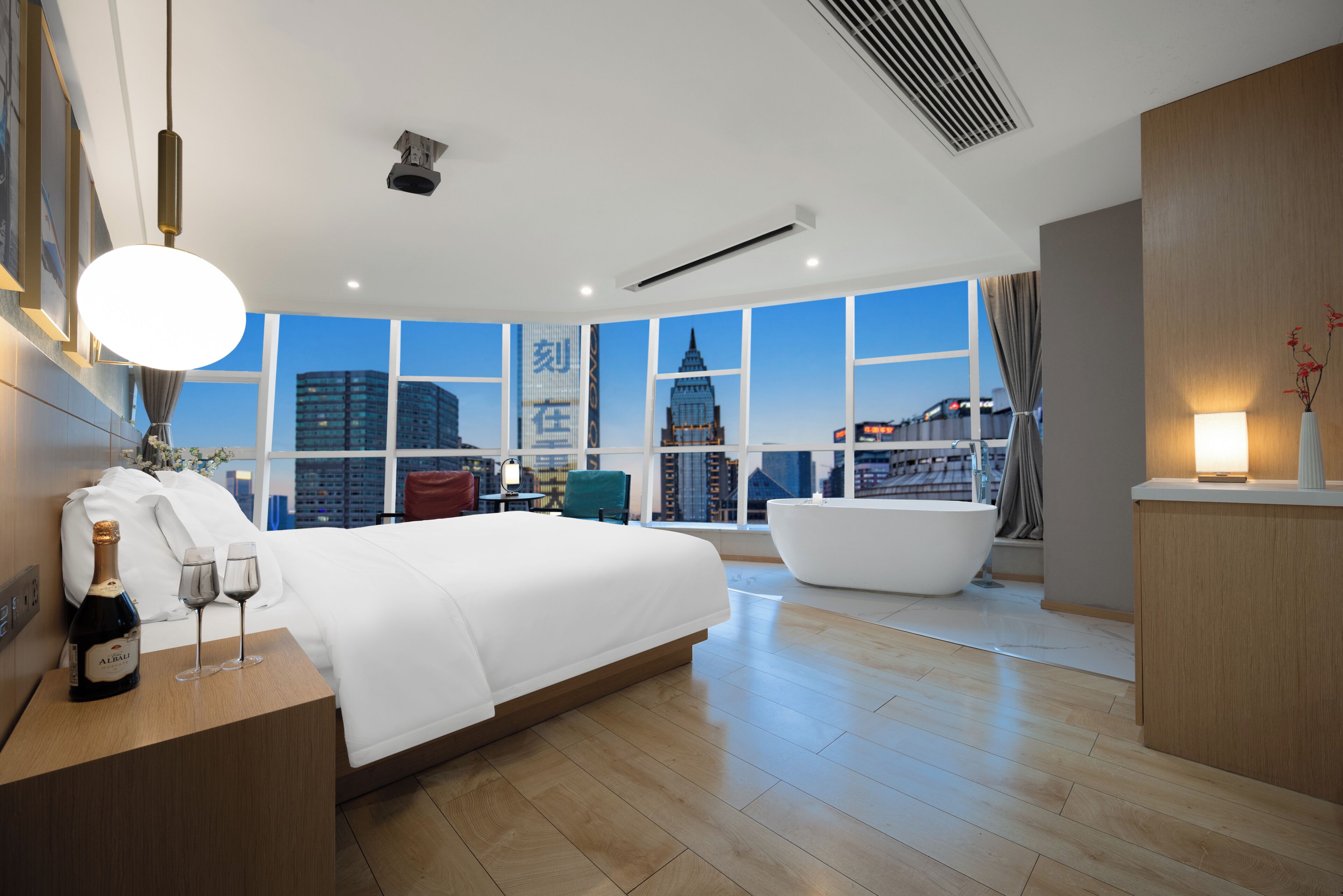 Panoramic Double Room, City View