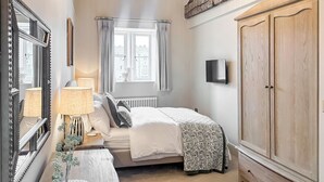4 habitaciones, wifi gratis y ropa de cama 