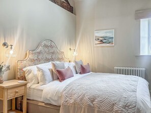 4 bedrooms, free WiFi