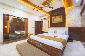 Deluxe Villa, Garden View - Alaya Stays Royal Valora 5BHK villa (Bengaluru)