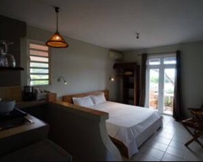 2 bedrooms, Internet, wheelchair access - Ocean View Guesthouse in Tamarin,  Pool, Sunset (Tamarin)