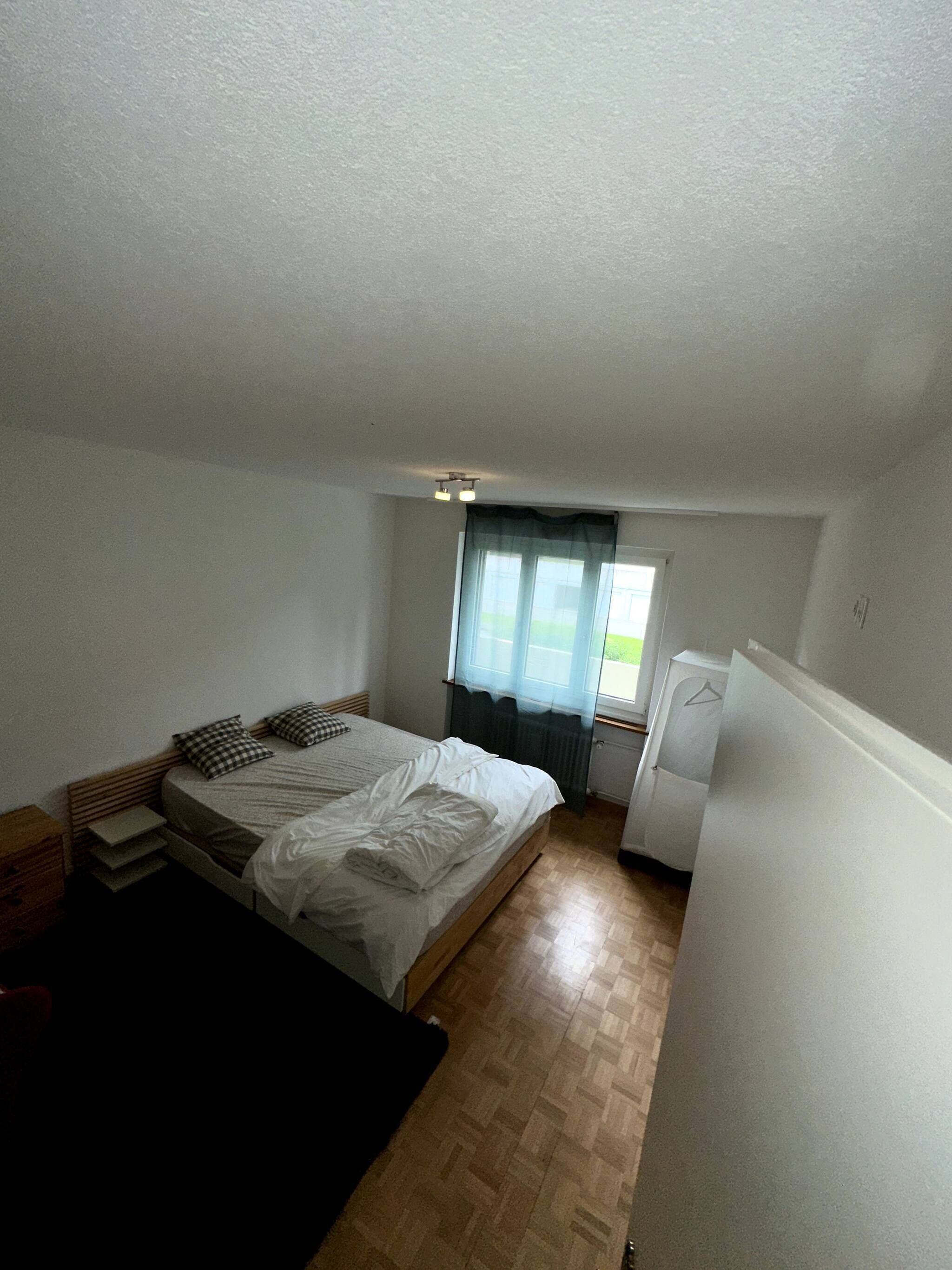 2 bedrooms, iron/ironing board, Internet, bed sheets