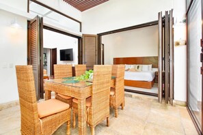 Dining - Peaceful Escape Private Pool TownHouse 3BR-7 Guests (Cancún)