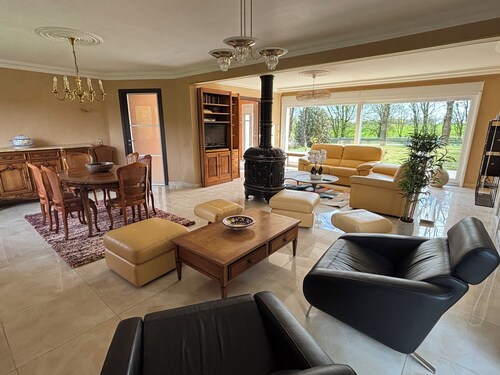 Maison de campagne en  Centre Bretagne label 3 étoiles NF , 2 animaux admis.
