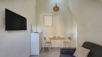 Smart TV, offices