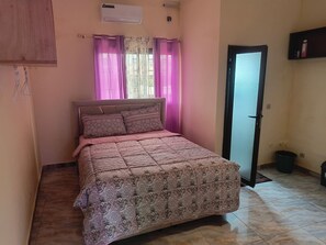 Room - BEL APPARTEMENT 1-Likouala! A stone's throw from downtown (LIBREVILLE)