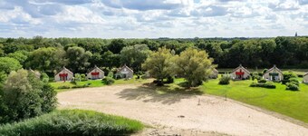 Elevated Ewijk Cottage for 6