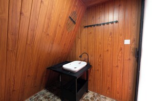 Bathroom - Royal VIP Glamping Kintamani (Kintamani)