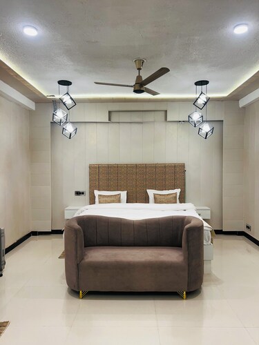 Hariaaksh stay is a luxurious yet affordable home stay.
