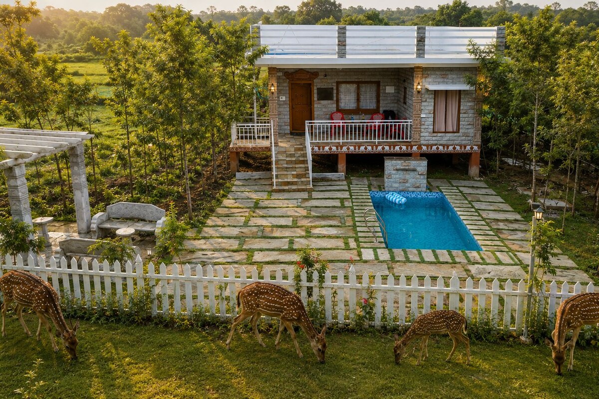 Signature Villa, Hill View