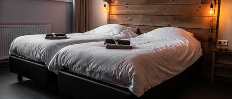 Standard Double Room, Garden View