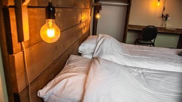 Standard Double Room, Garden View | Desk, laptop workspace, soundproofing, iron/ironing board