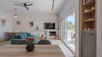 Villa, balcon, vue jardin | Intérieur