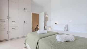 Villa, balcon, vue jardin