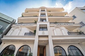 Exterior detail - Aura Inn & Suites (Mysore)