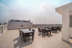 Daily buffet breakfast for a fee - Aura Inn & Suites (Mysore)