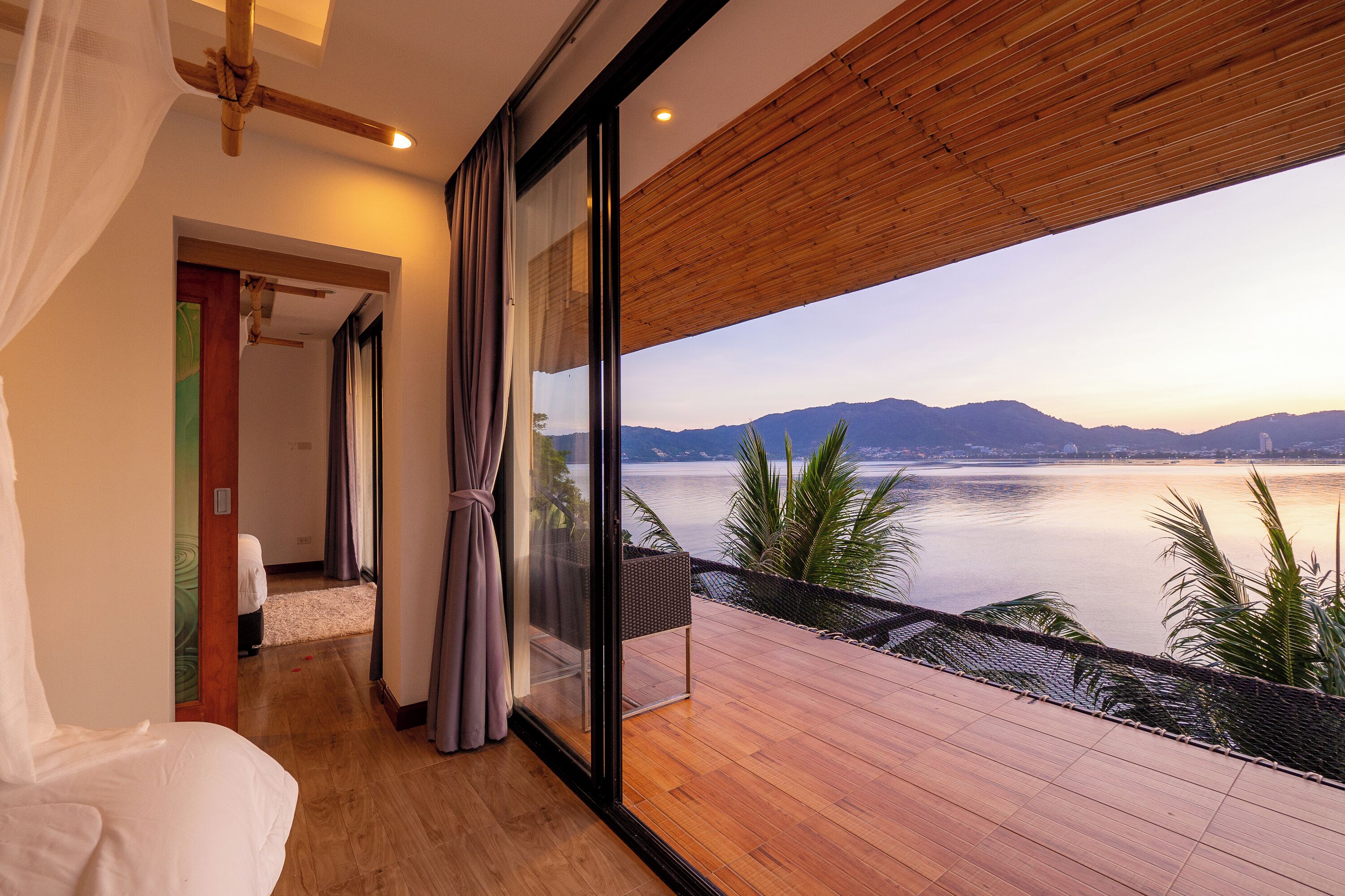 ファミリー ツインルーム シービュー | 施設の正面