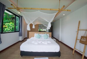 Deluxe Double Room, Sea View | Free WiFi, bed sheets - The Cozy Beach Front Hotel (Patong)