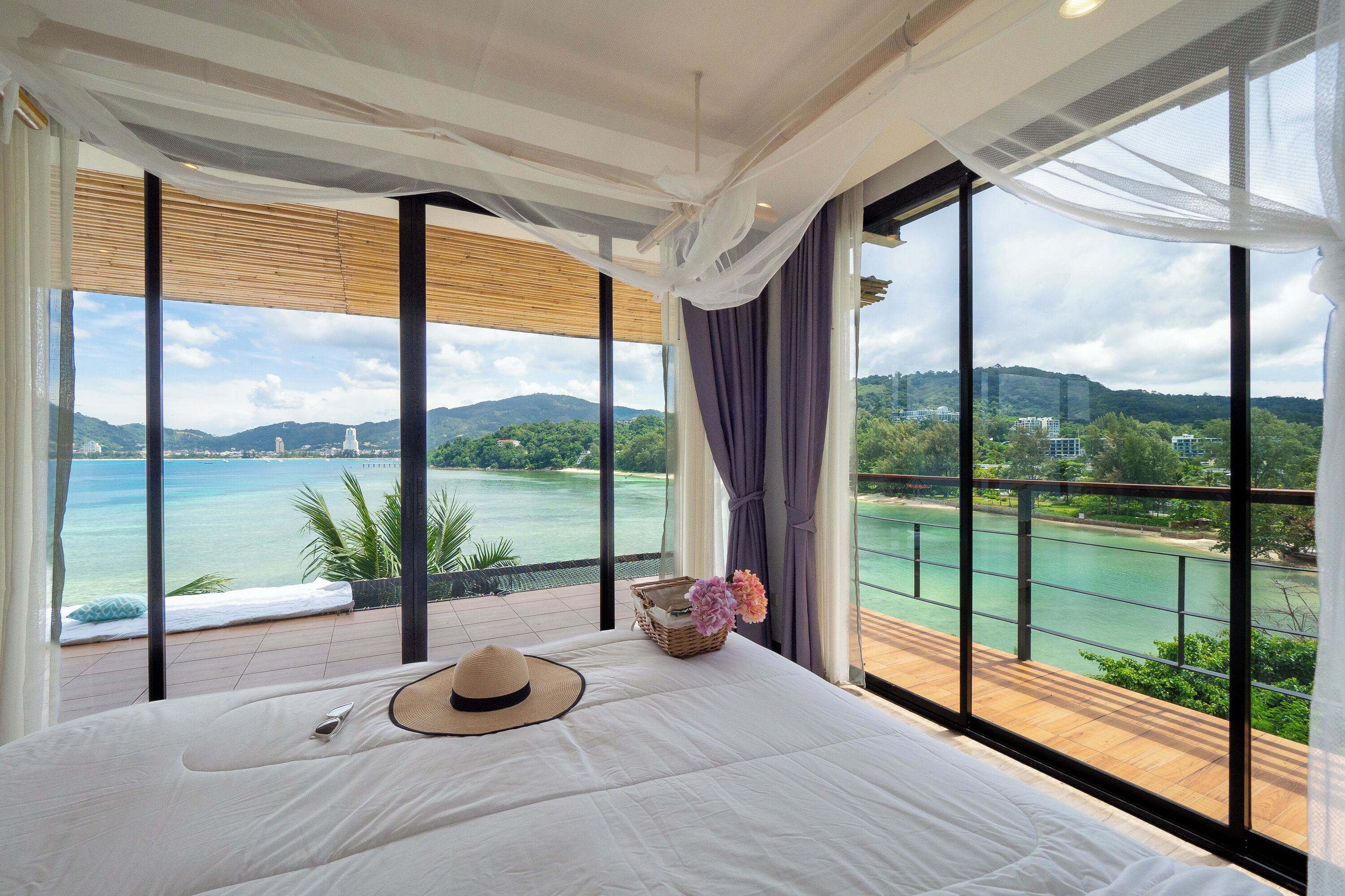 Chambre Familiale avec lits jumeaux, vue mer