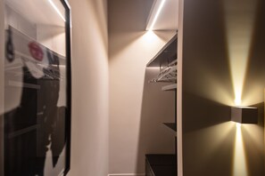 Condo, sacada, vista para a cidade