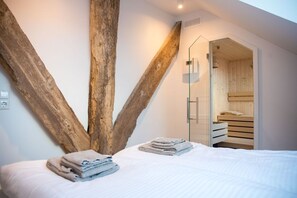 3 bedrooms, iron/ironing board, WiFi, bed sheets - Vacation home Gulfhof Wangermeer, Klüver with sauna and garden view - Gulfhof (Wangerland)