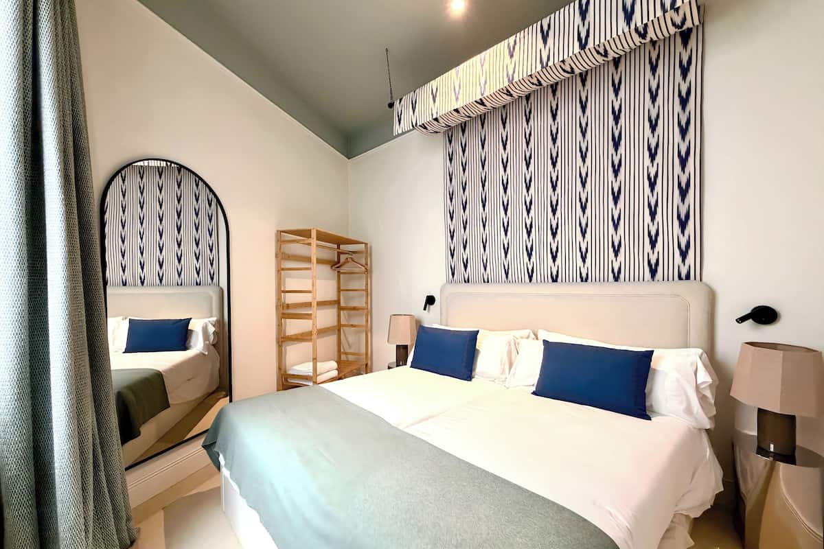 Deluxe Apartment, Balcony, City View