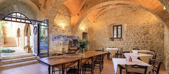Wonderful castle, lovingly restored and panoramic view of Perugia and Tuscany.