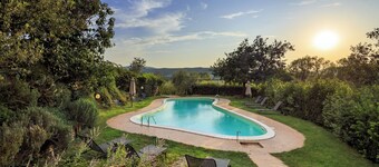 Wonderful castle, lovingly restored and panoramic view of Perugia and Tuscany.