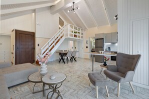 TV - MarioLuxury Seafront Penthouse with Jacuzzi (Kalives)