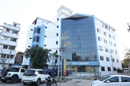 Exterior. SVS Grand