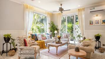 Villa, 4 Schlafzimmer | Wohnbereich