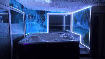 Casa, 3 quartos, varanda | Parte interna