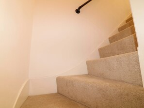 Interior - Crown Cottage (Belper)