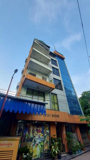 Front of property - Oracle Guest House (Kharagpur)