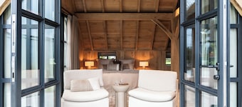 Detached wellness cottage with private heated pool