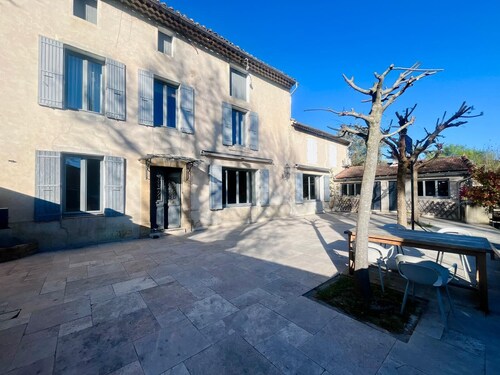 Historic Maison de Maître in the heart of Provence, ideal for families and friends