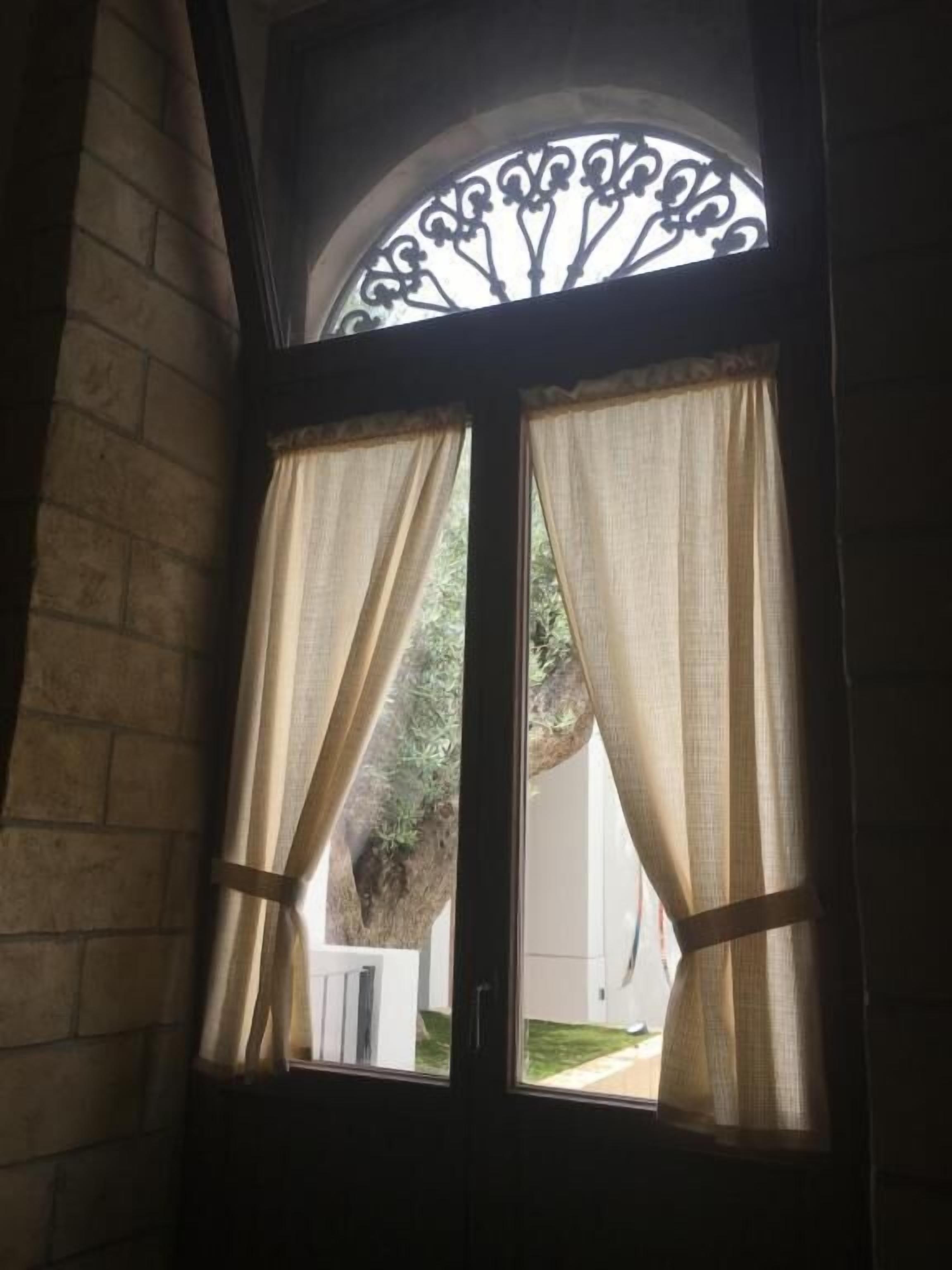 Deluxe Double Room, Patio, Courtyard View | Interior