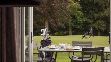 Cottage, 2 Bedrooms, Golf View | Terrace/patio