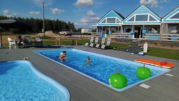 House, 3 Bedrooms, Patio | Pool | Outdoor pool