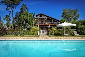 Pool - Hôtel Restaurant La Chaumière (Dole)