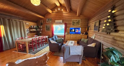 Log cabin near Sjusjøen and Lillehammer