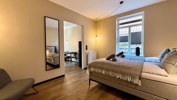 1 Schlafzimmer, Schreibtisch, Bügeleisen/Bügelbrett, kostenloses WLAN